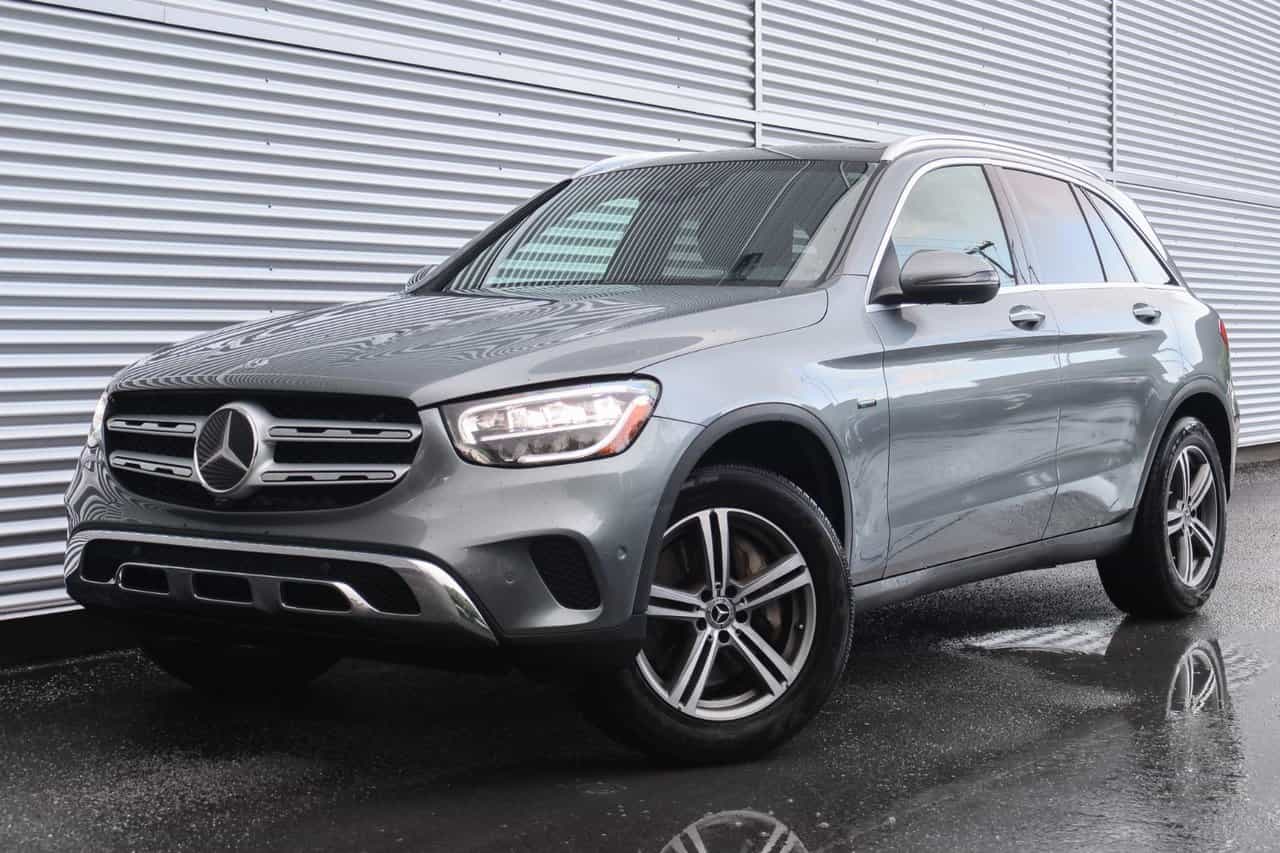 2020 Mercedes-Benz GLC-Class 4MATIC SUV - Image 1