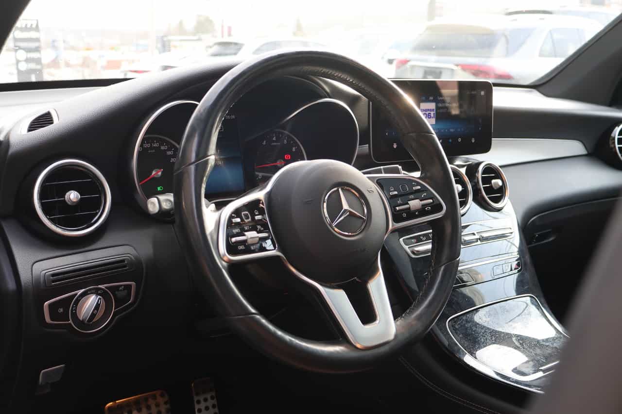 Image 10 Mercedes-Benz GLC-Class 4MATIC SUV 2021