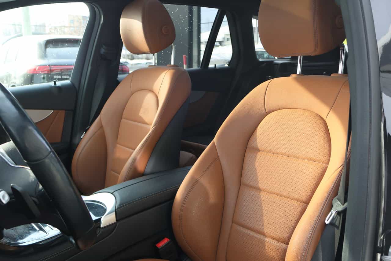 2021 Mercedes-Benz GLC-Class 4MATIC SUV - Image 12