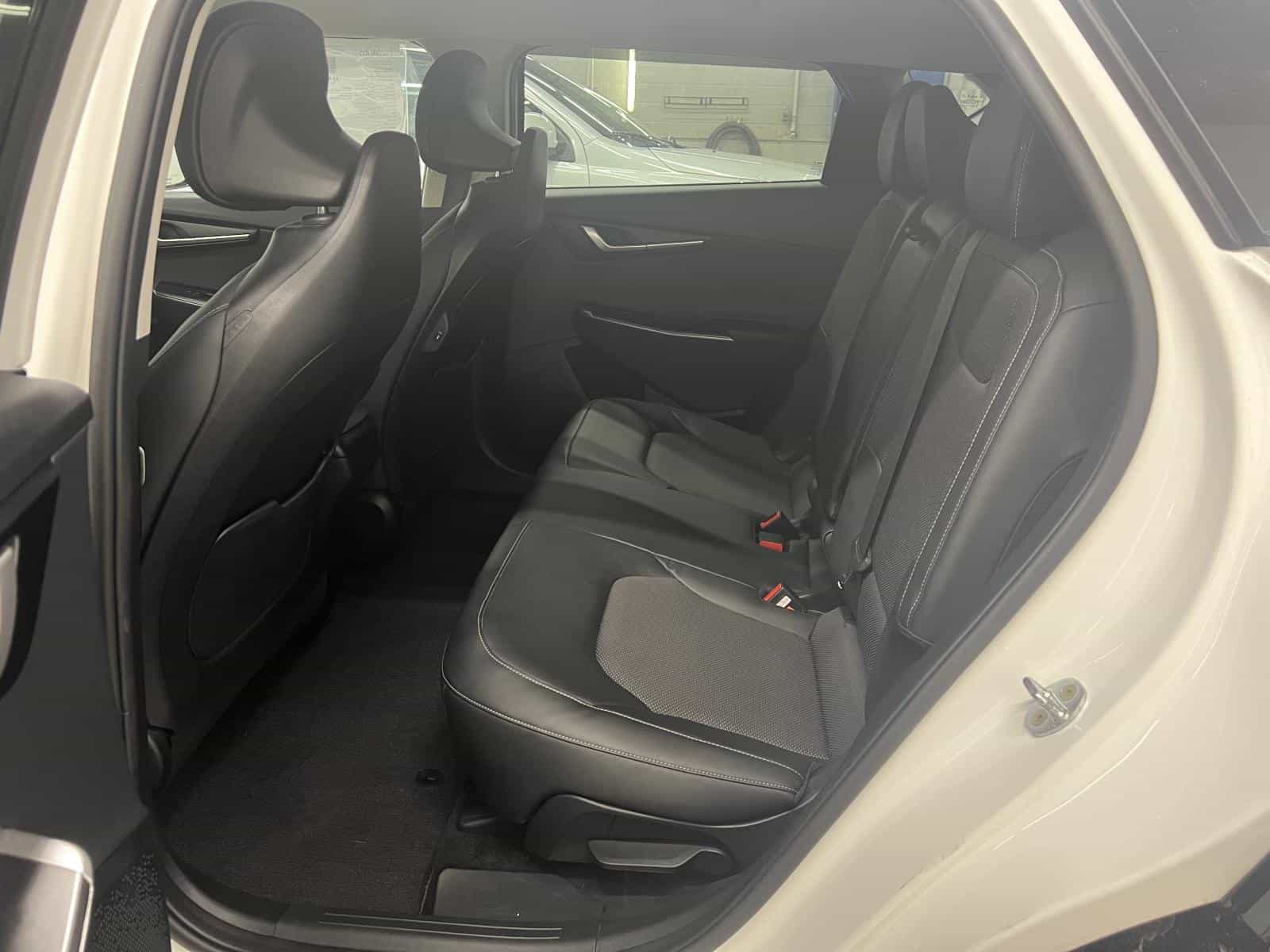 2022 Kia EV6 Long Range - Image 7