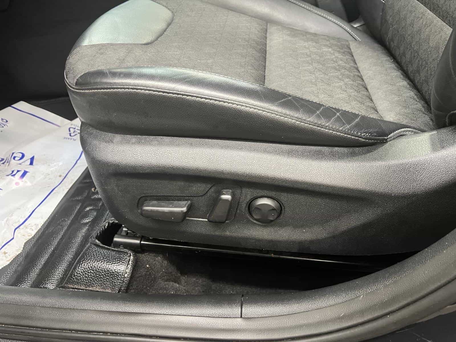 2019 Kia Niro EX Premium Plug-In - Image 16
