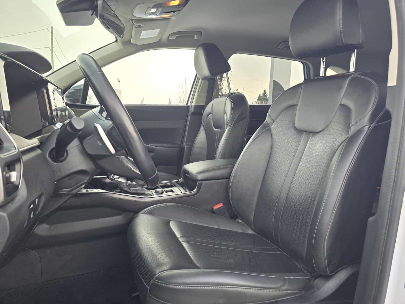 2023 Kia Sorento EX - Image 8