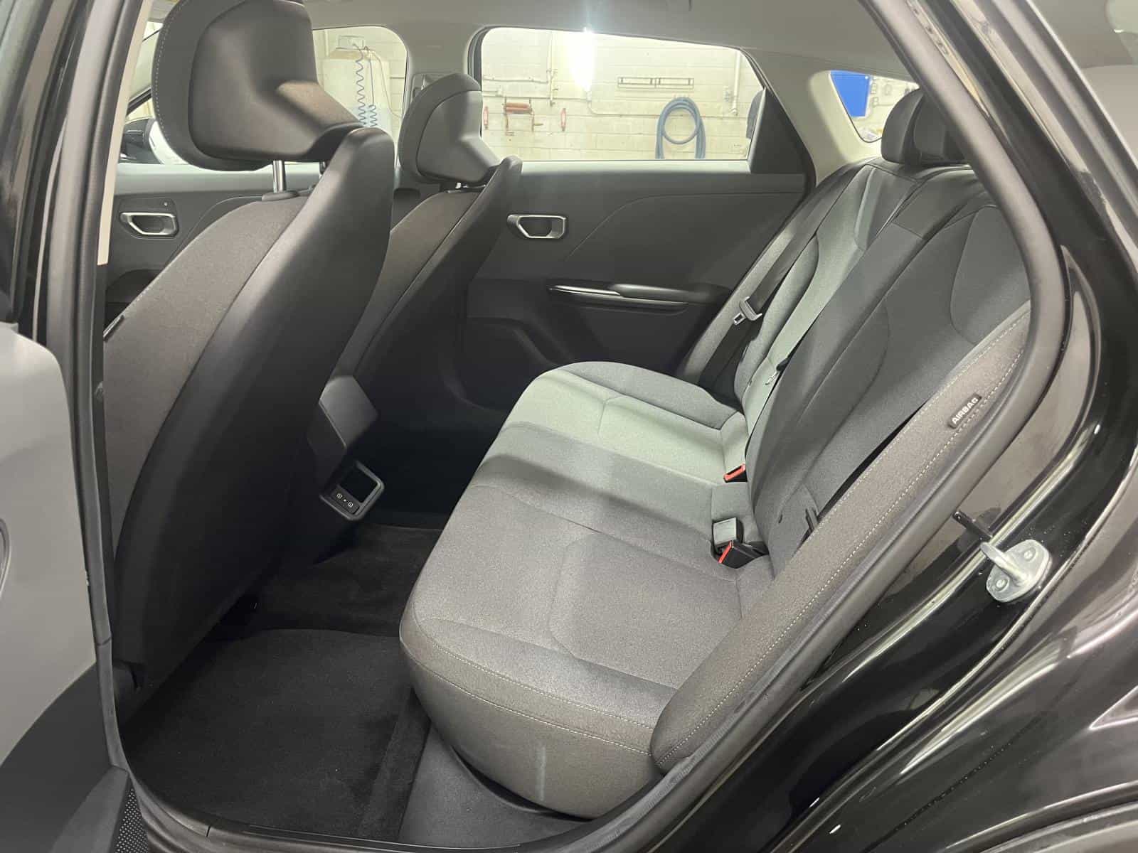 2025 Kia K4 LX - Image 7