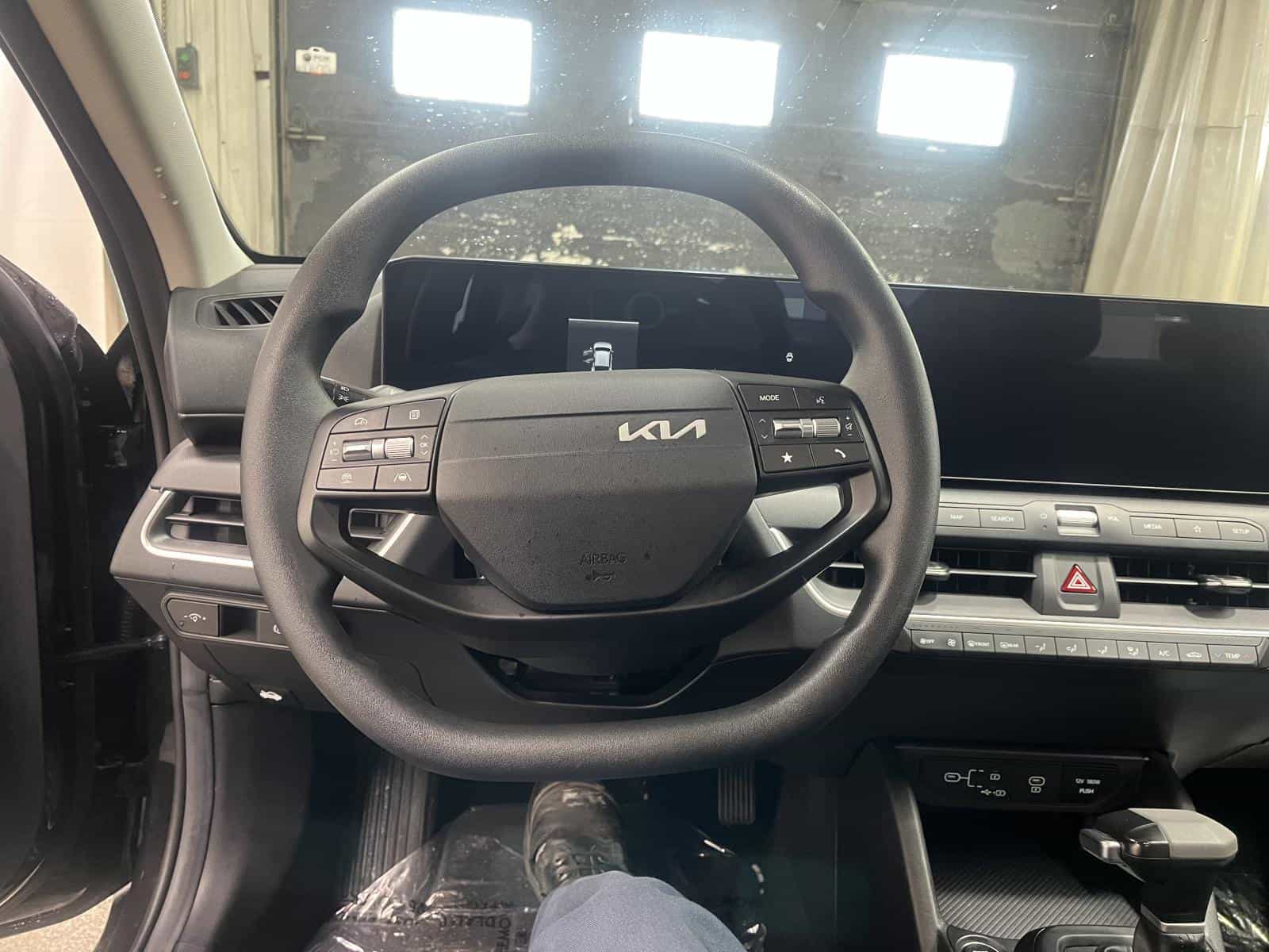 Image 11 Kia K4 LX 2025