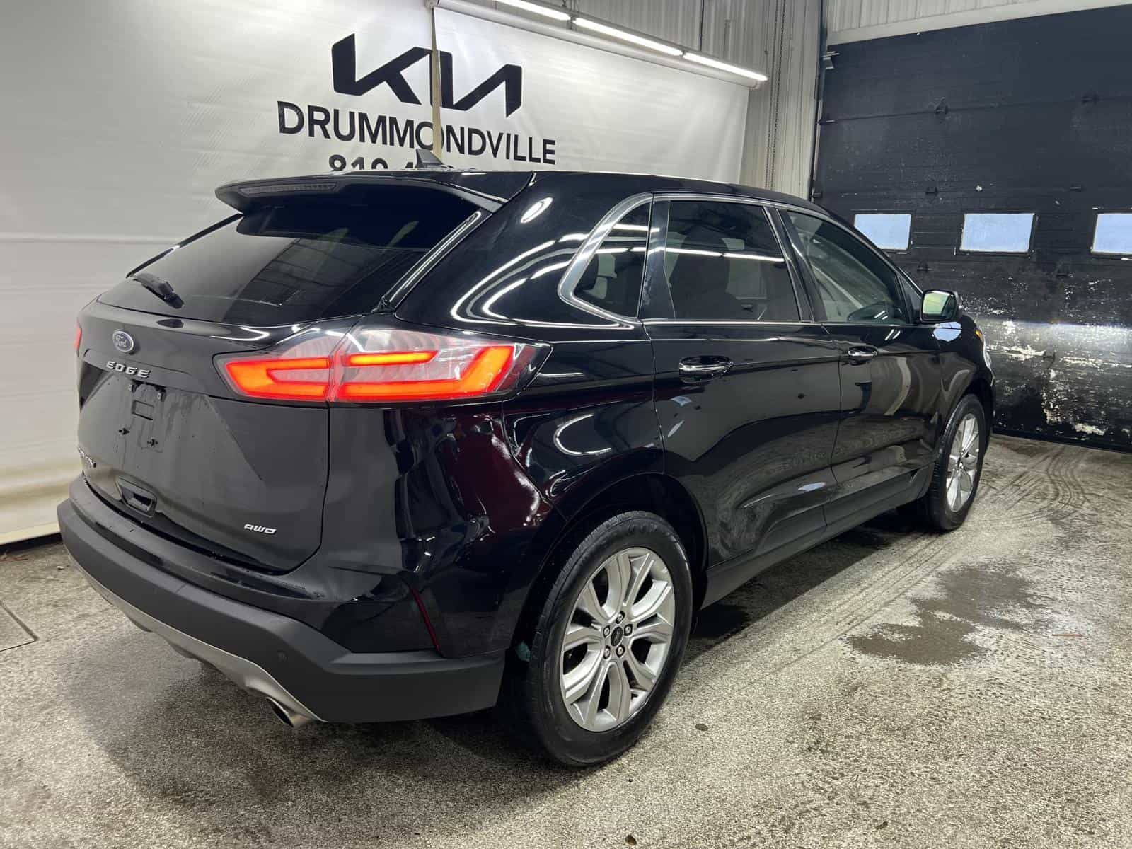 Image 4 Ford Edge Titanium 2024