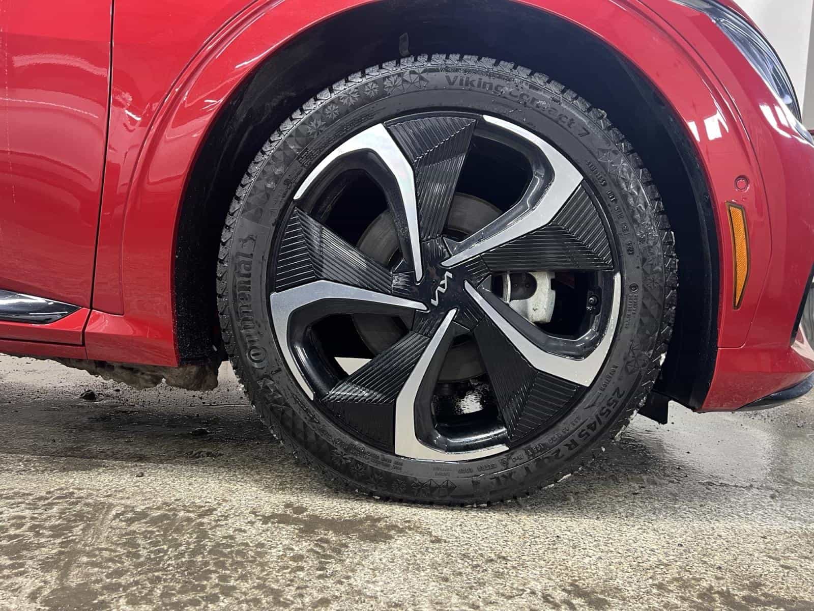 2023 Kia EV6 Long Range GT-Line 2 - Image 3