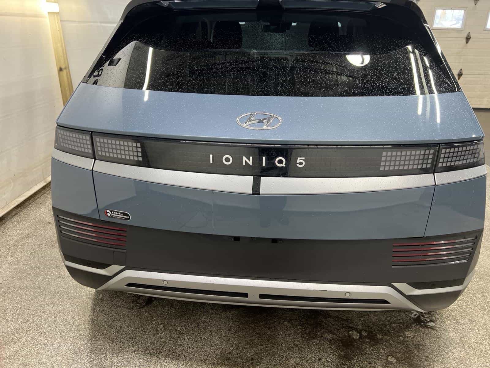 2024 Hyundai Ioniq 5 Preferred Long Range - Image 5