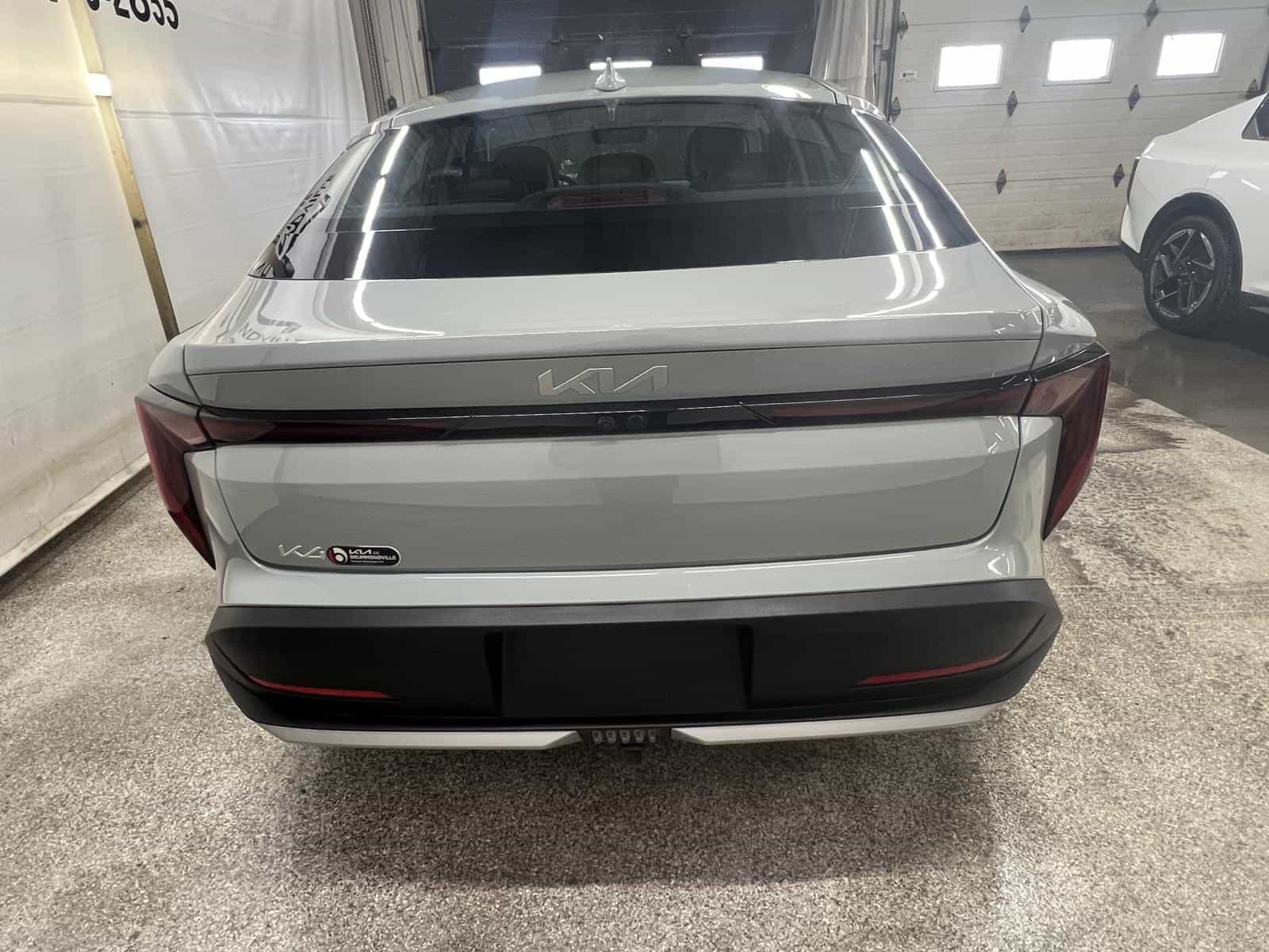 2025 Kia K4 EX + - Image 5