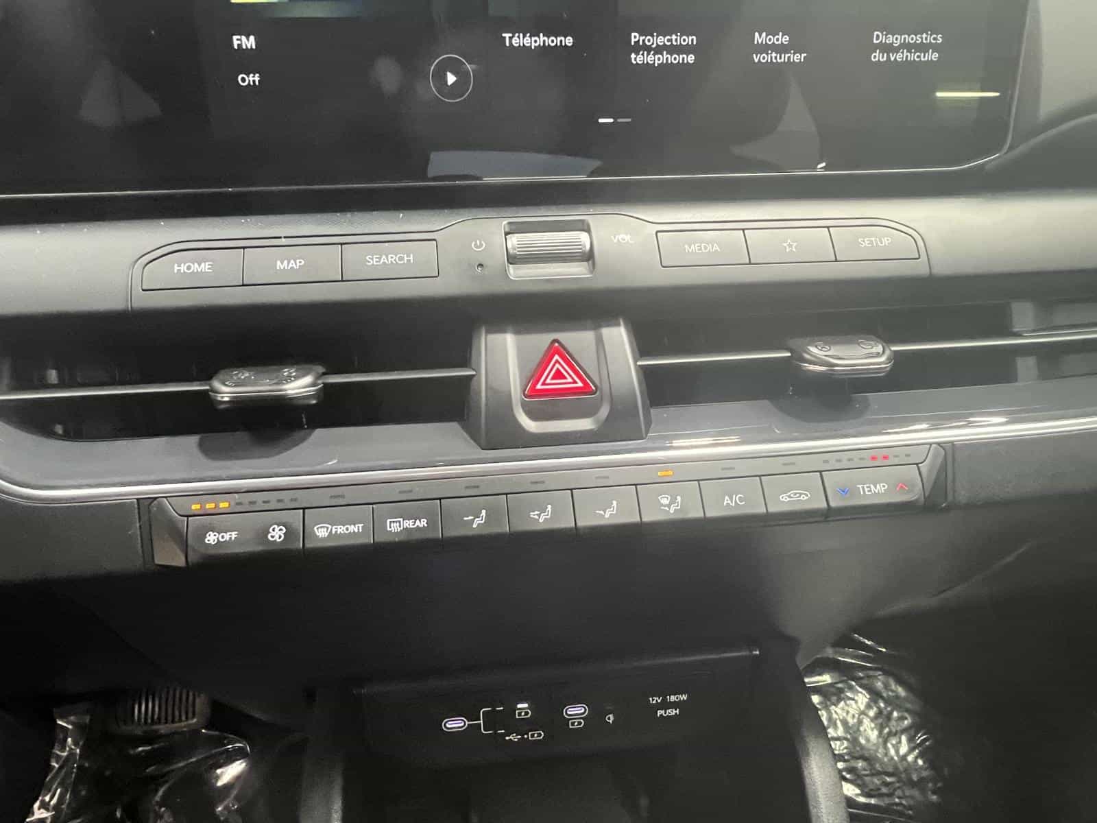 2025 Kia K4 EX + - Image 9