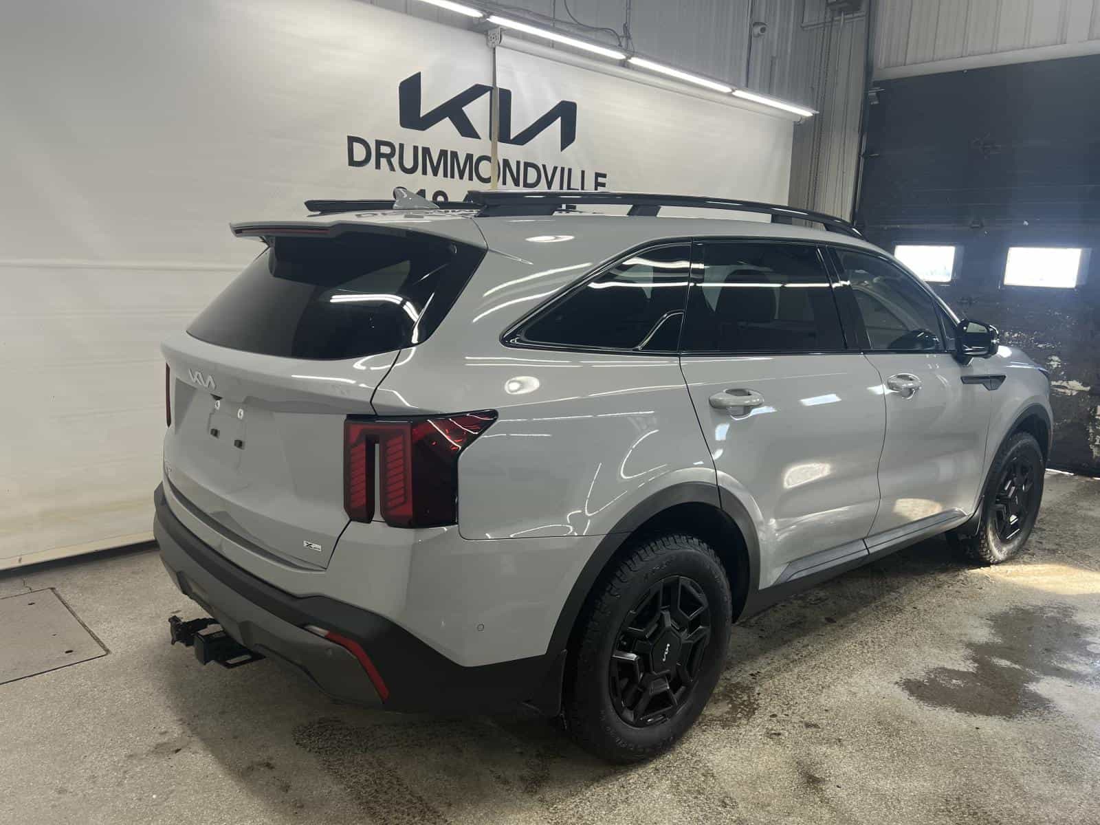 2024 Kia Sorento X-Pro - Image 5