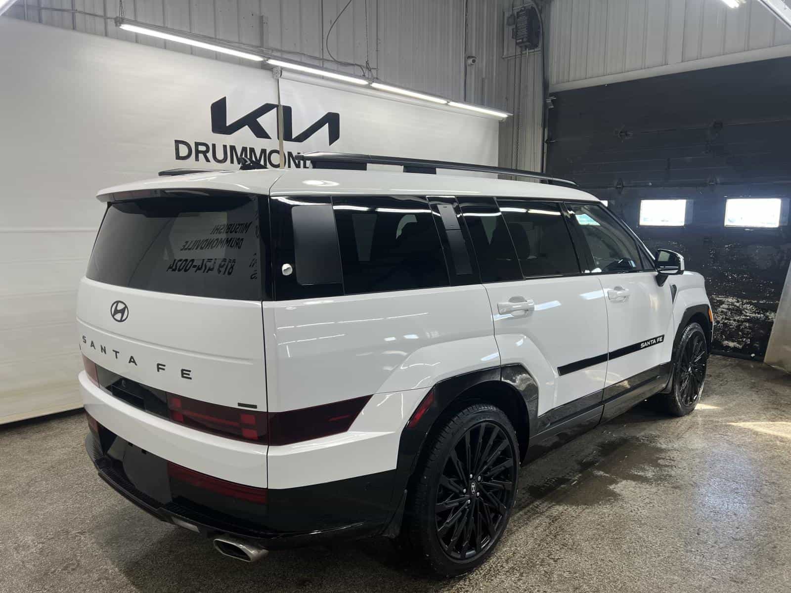 Image 5 Hyundai Santa Fe Ultimate Calligraphy 2025