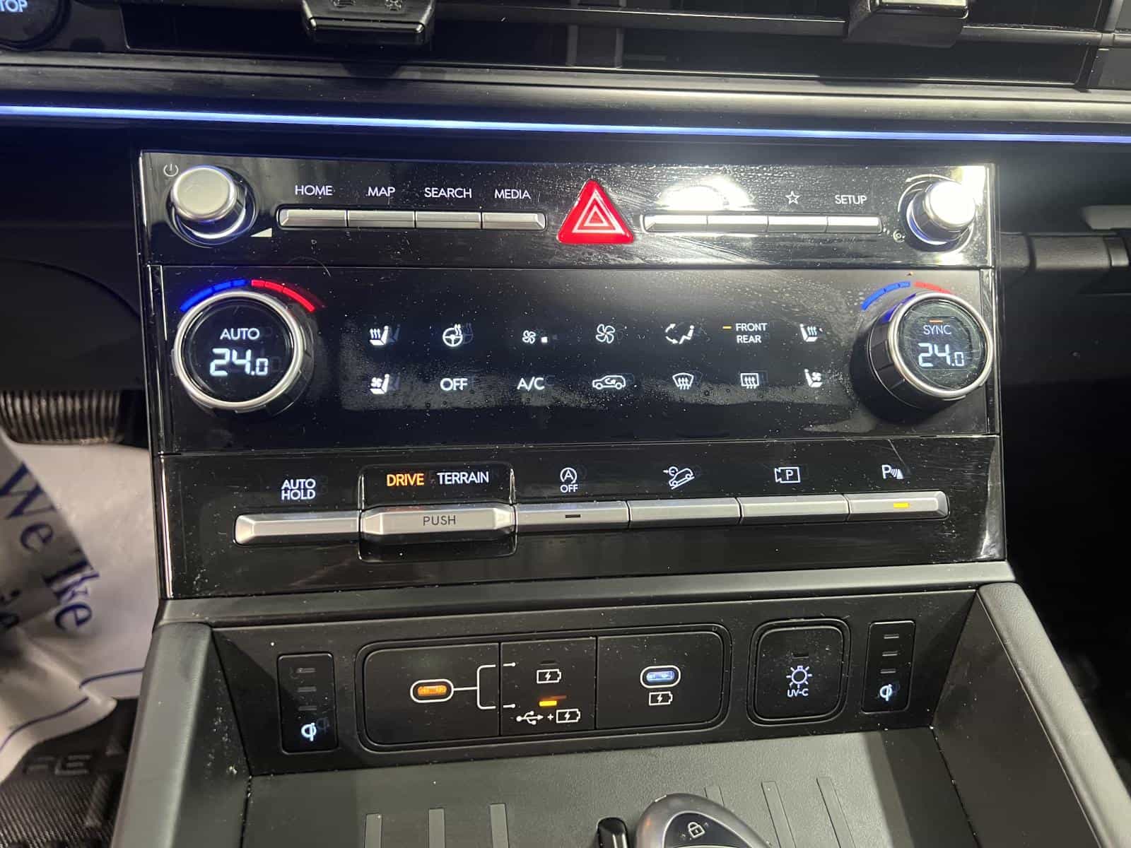 Image 13 Hyundai Santa Fe Ultimate Calligraphy 2025