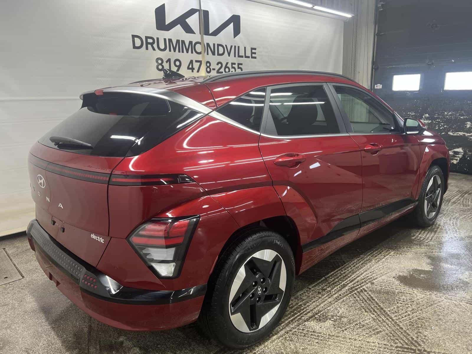 2026 Hyundai Kona EV Pref w/Ultimate - Image 5