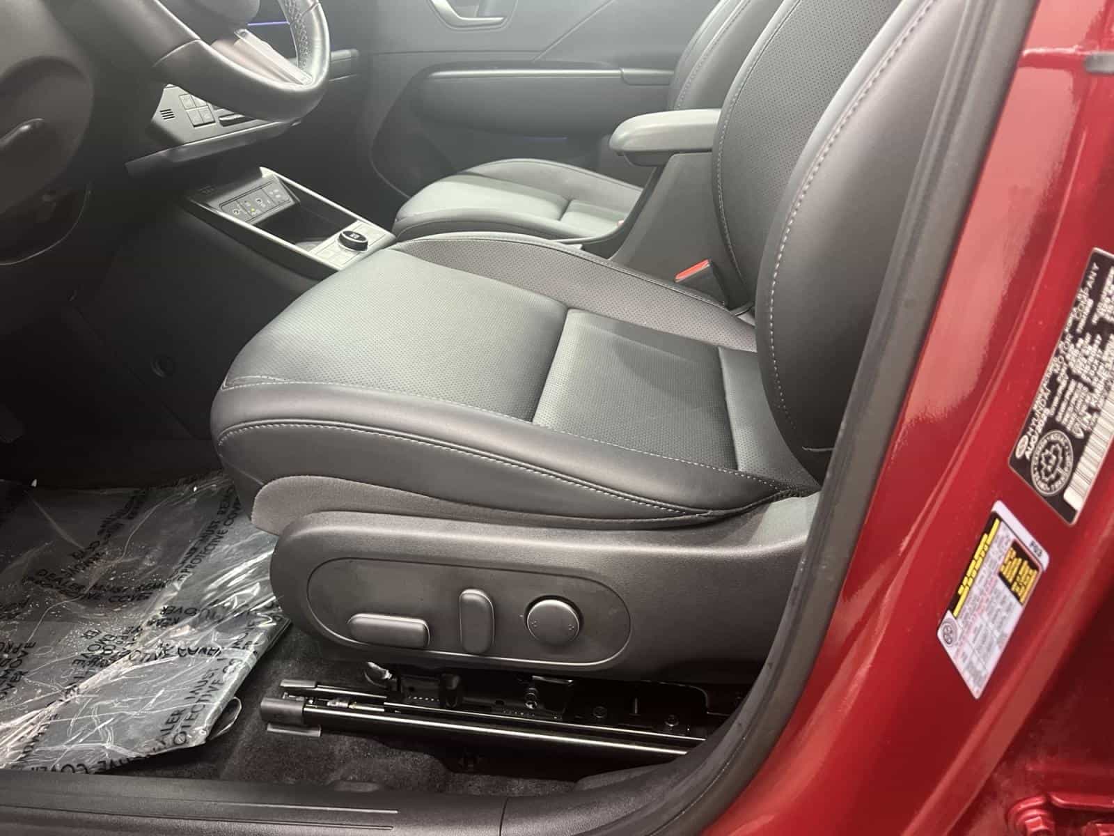 2026 Hyundai Kona EV Pref w/Ultimate - Image 10