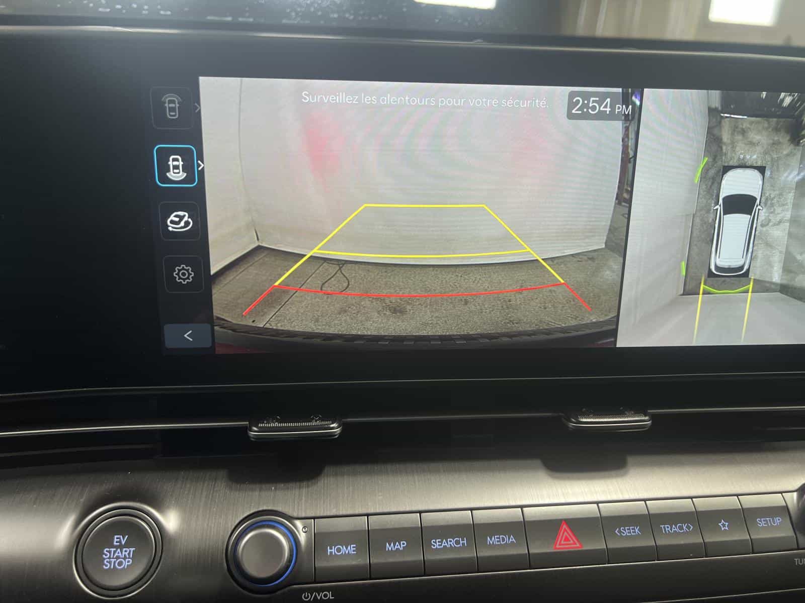 2026 Hyundai Kona EV Pref w/Ultimate - Image 14