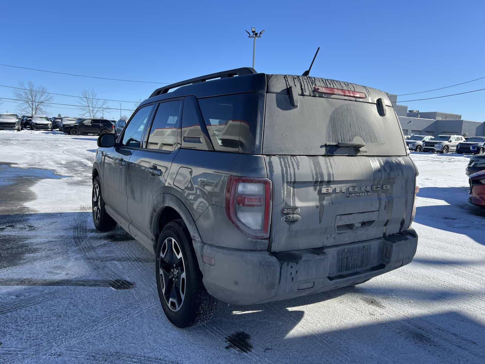 2024 Ford Bronco Outer Banks - Image 6