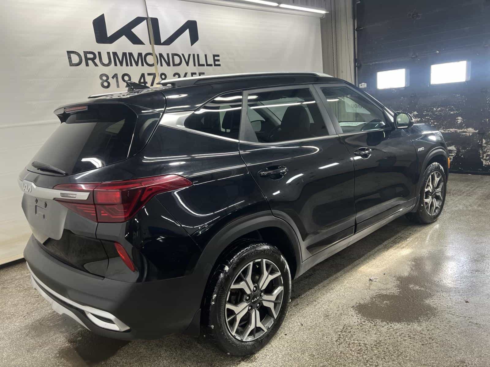 2022 Kia Seltos EX Premium - Image 5