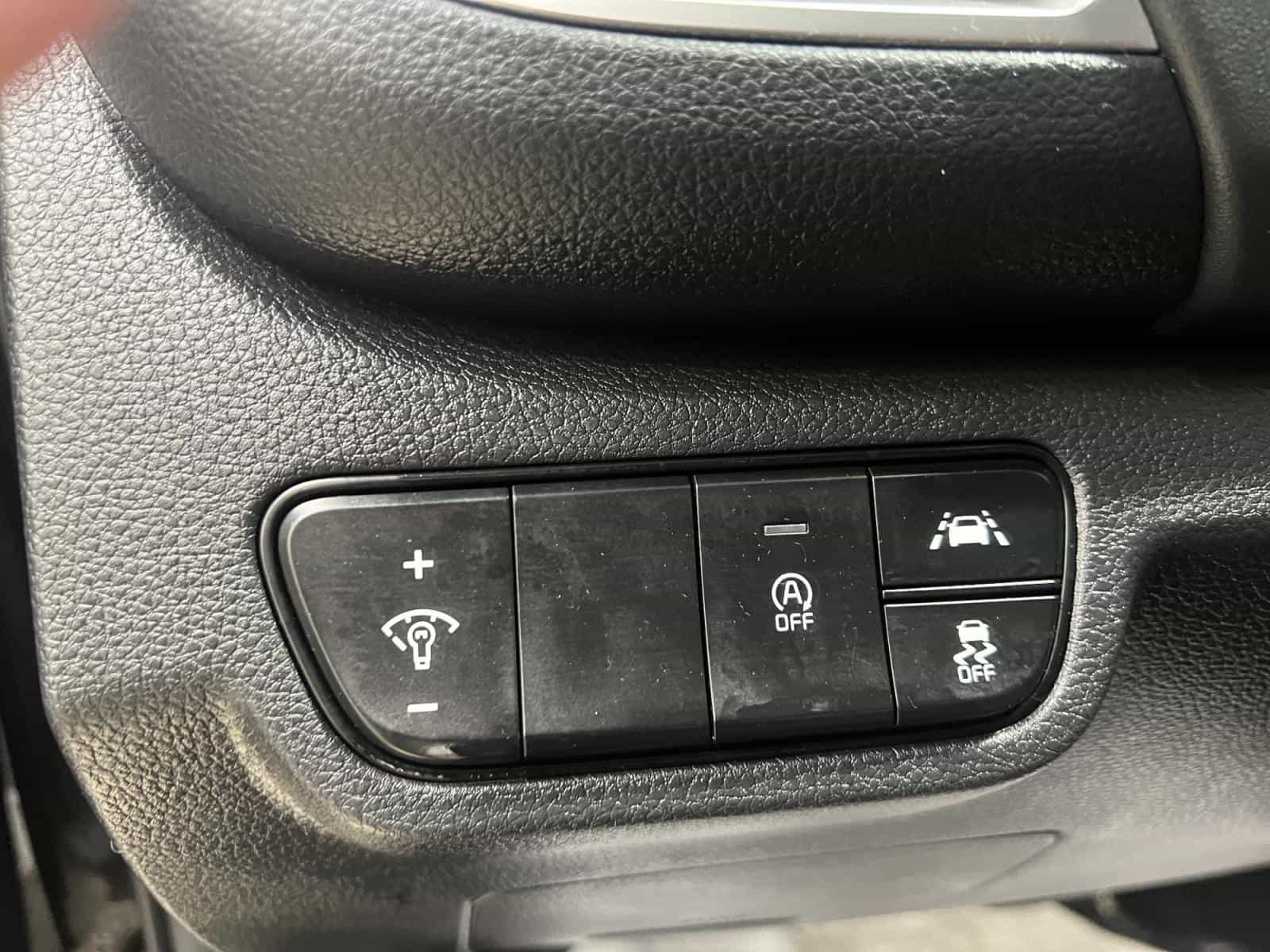 2022 Kia Seltos EX Premium - Image 18