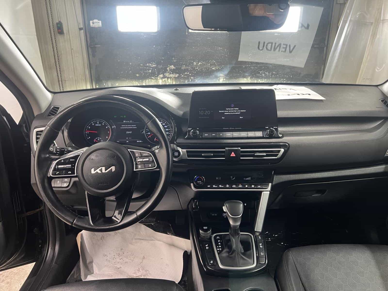 2022 Kia Seltos EX Premium - Image 11