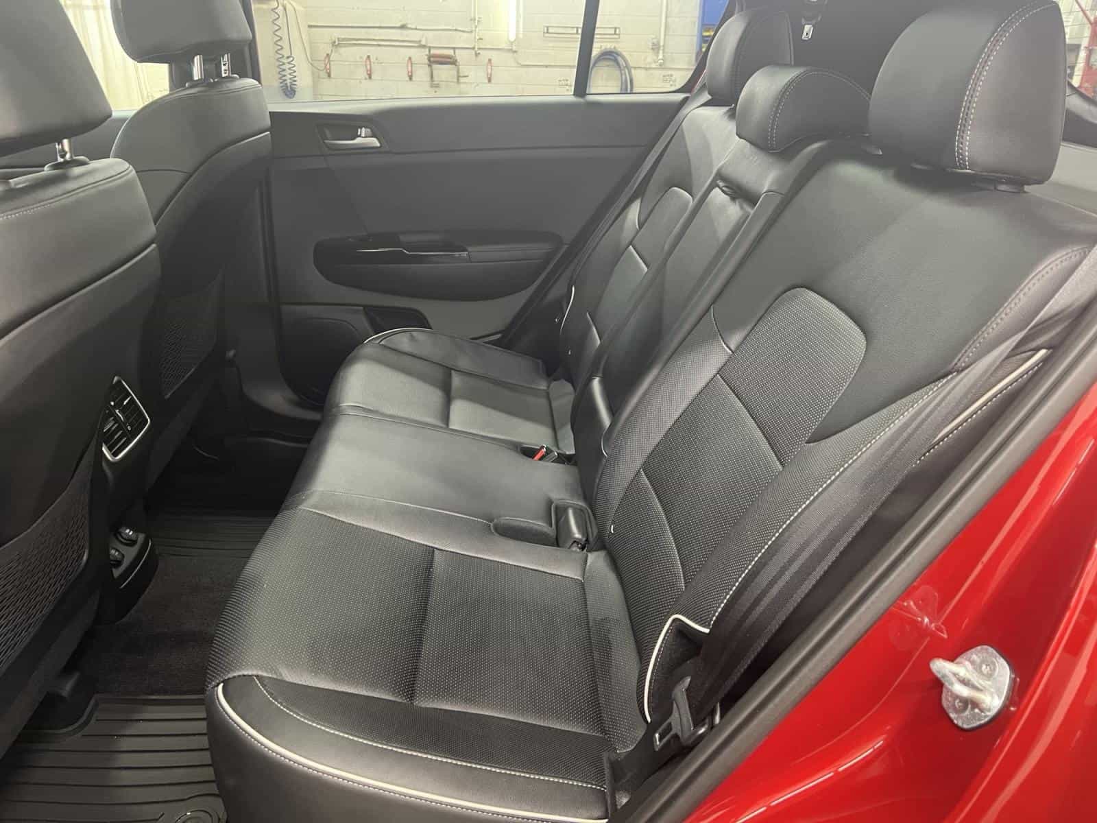 2021 Kia Sportage SX - Image 9