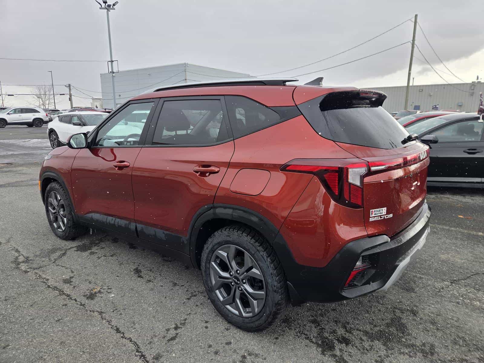 2024 Kia Seltos LX - Image 2