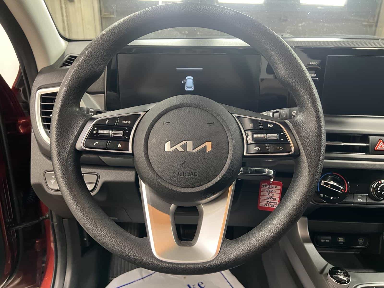 2024 Kia Seltos LX - Image 10