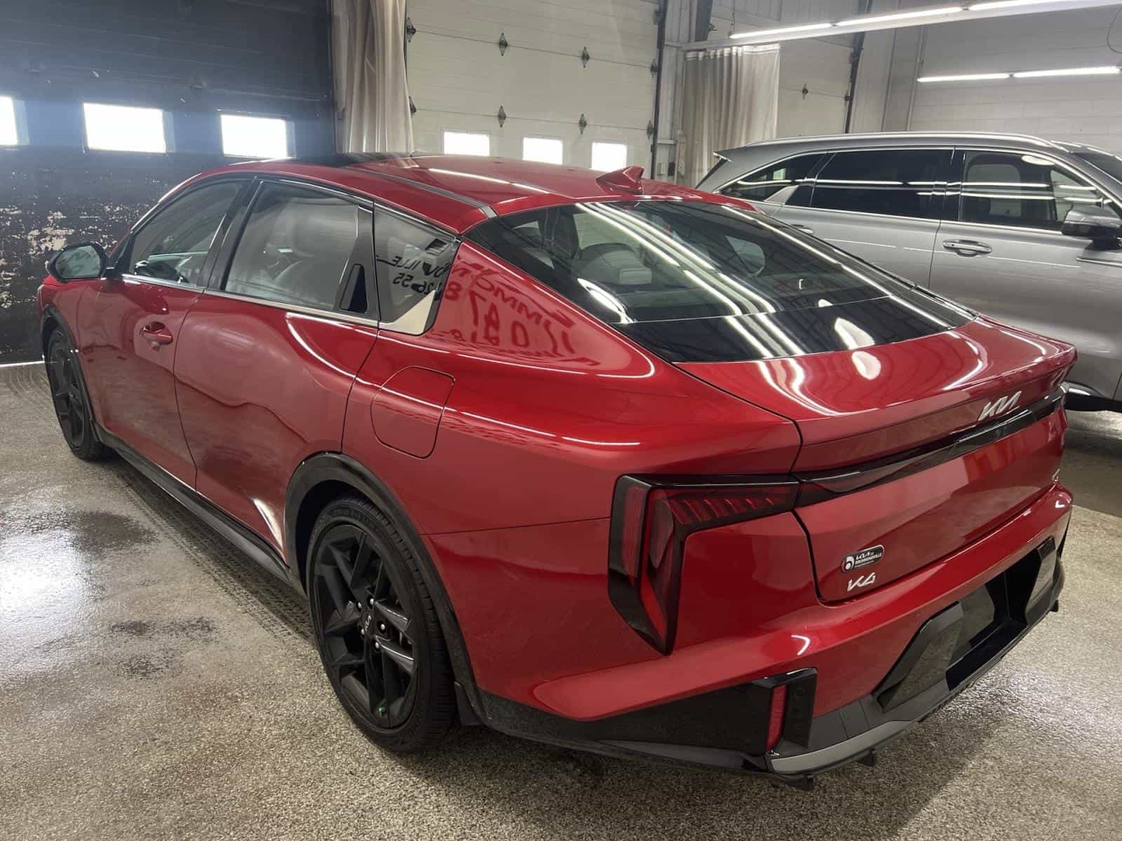 2025 Kia K4 GT-LINE TURBO LIMITED - Image 8