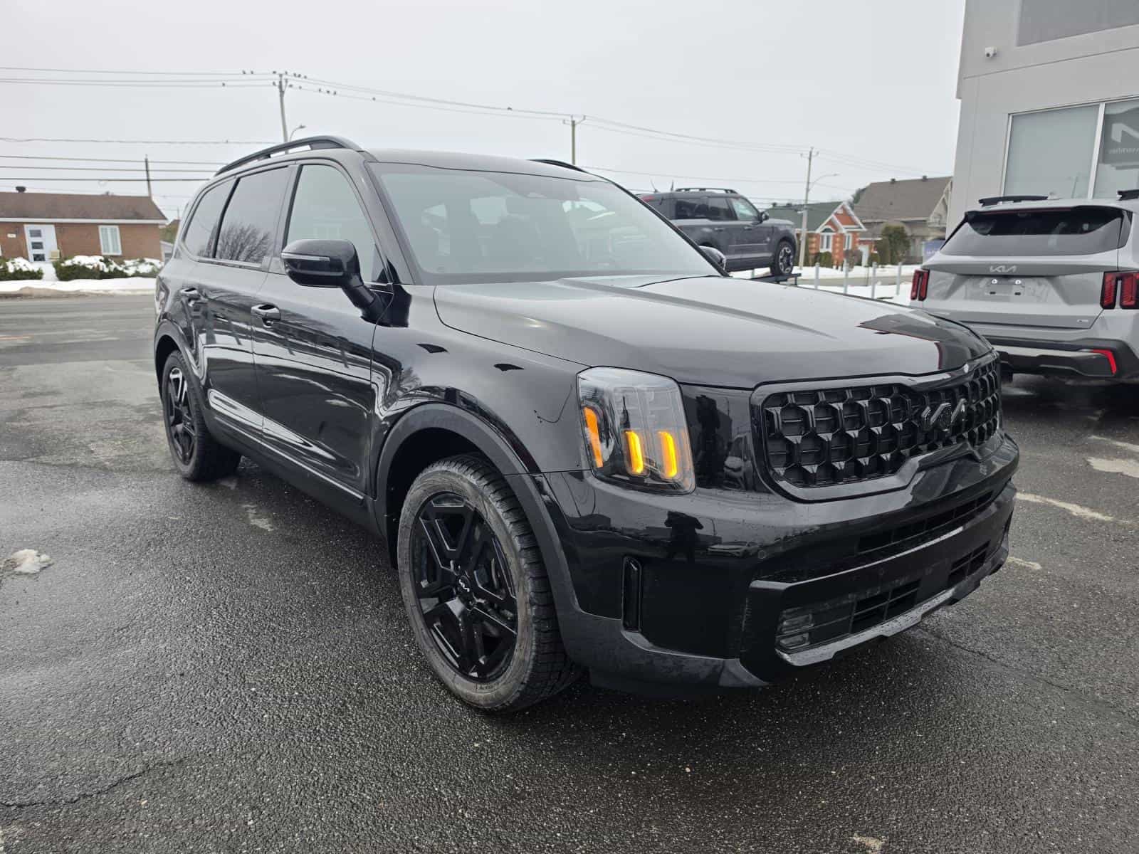 2024 Kia Telluride X-Line - Image 4