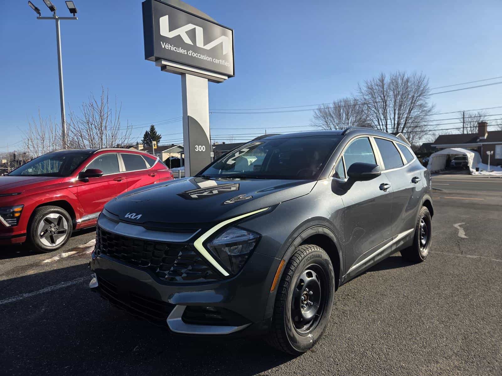 2024 Kia Sportage EX - Image 1