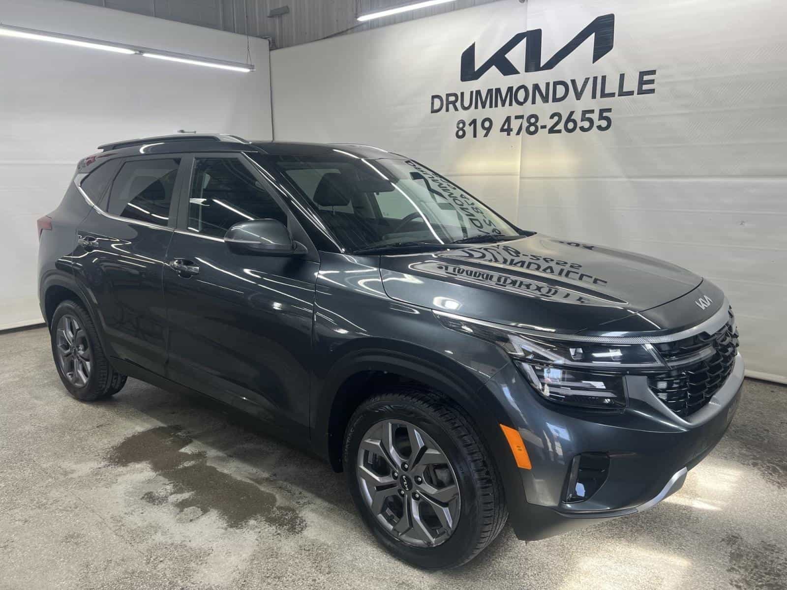 2024 Kia Seltos EX - Image 1