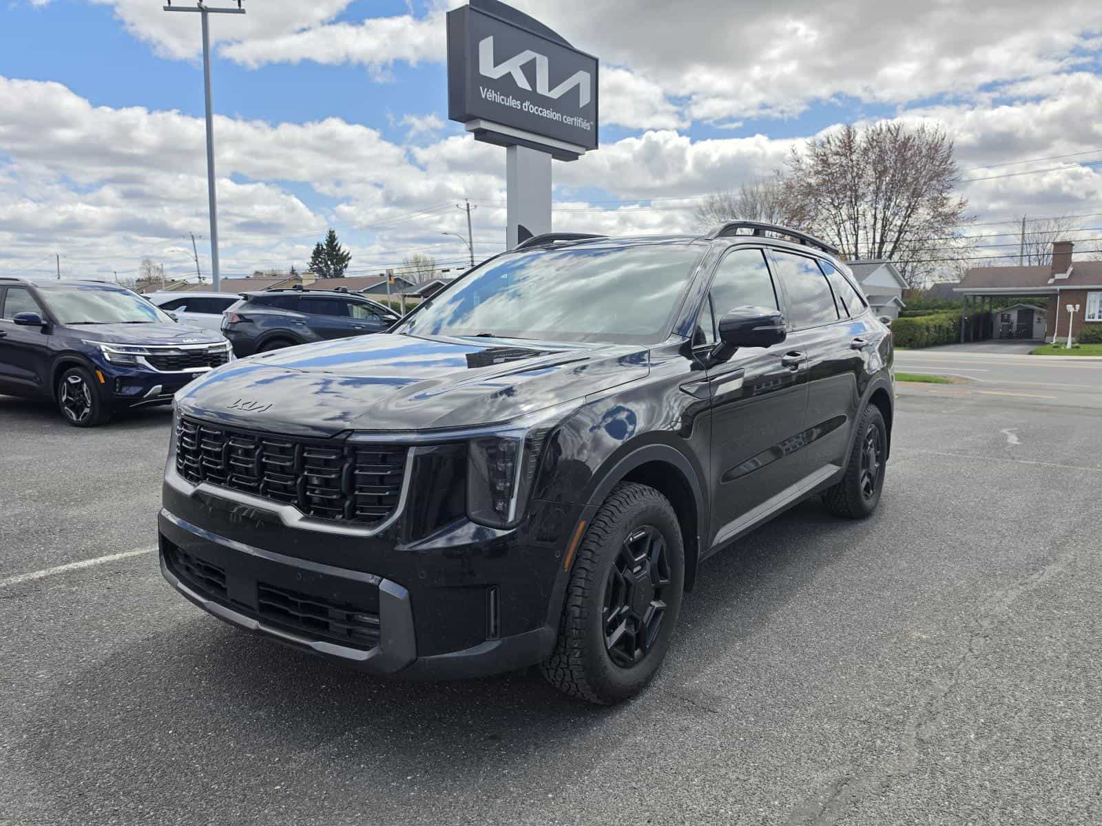 2025 Kia Sorento X-Pro - Image 1