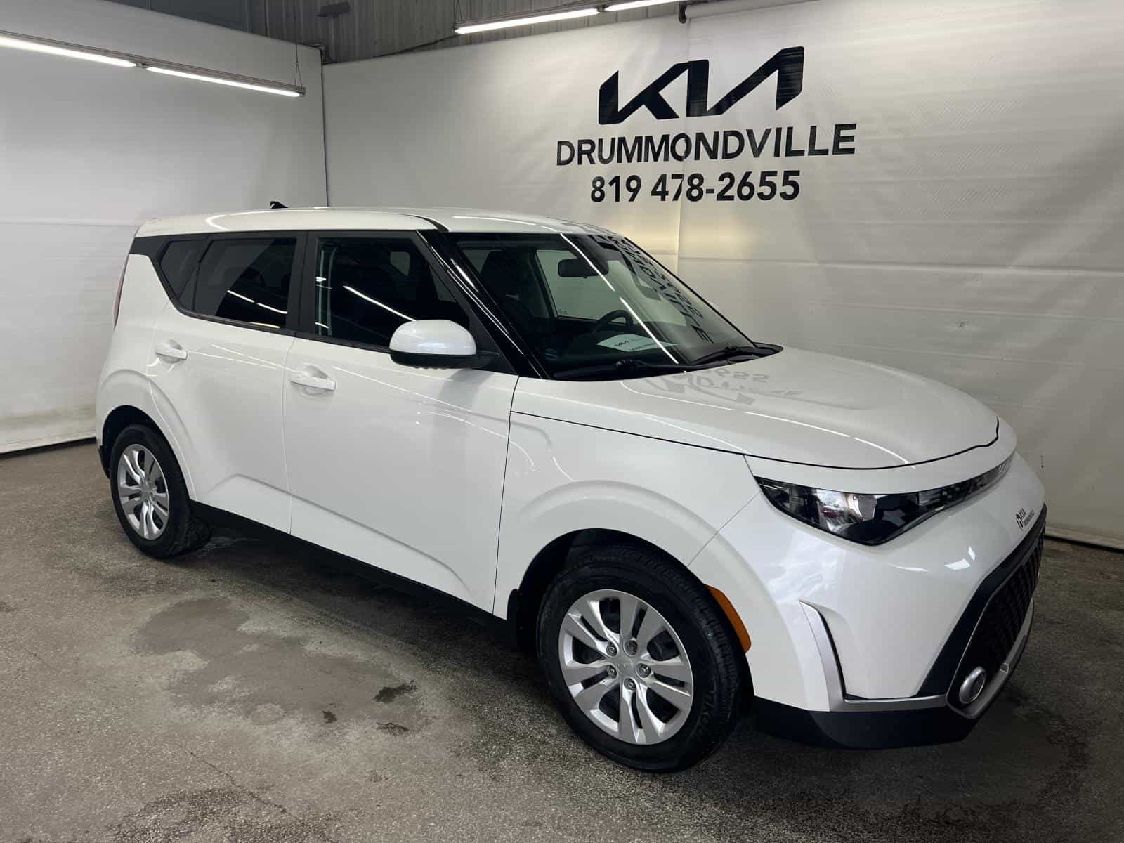 2023 Kia Soul LX - Image 1