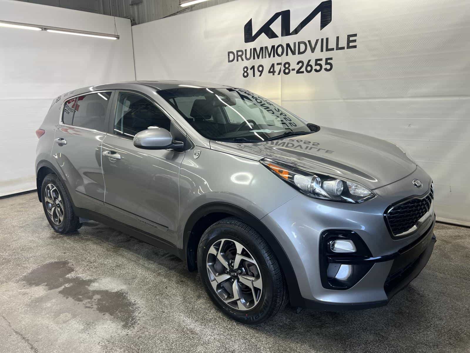 2020 Kia Sportage LX - Image 1