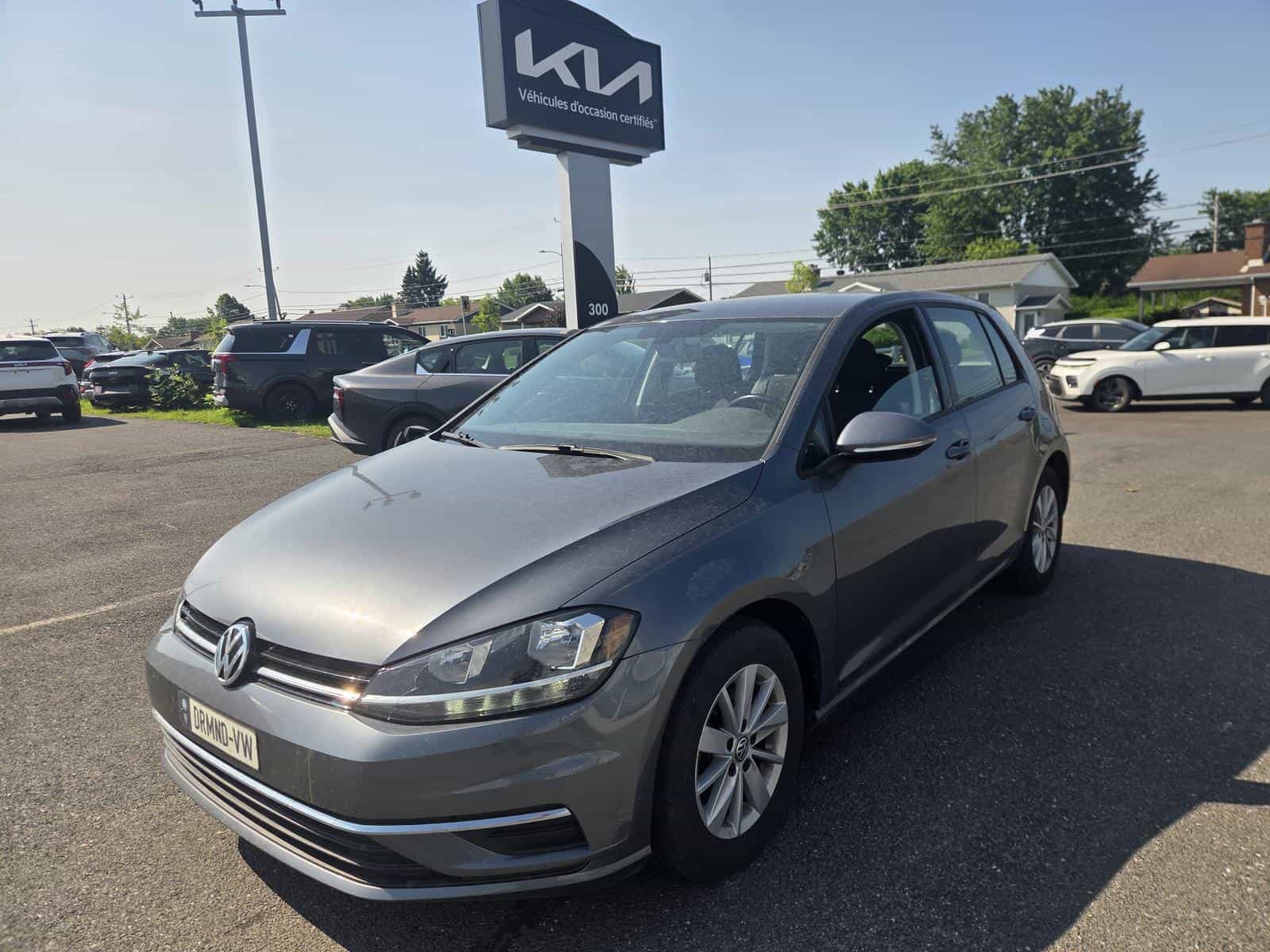 2018 Volkswagen Golf Trendline - Image 1