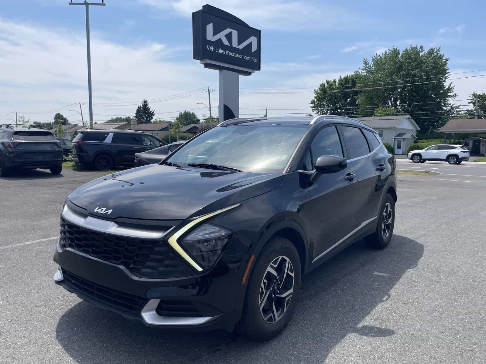 2024 Kia Sportage LX AWD - Image 1