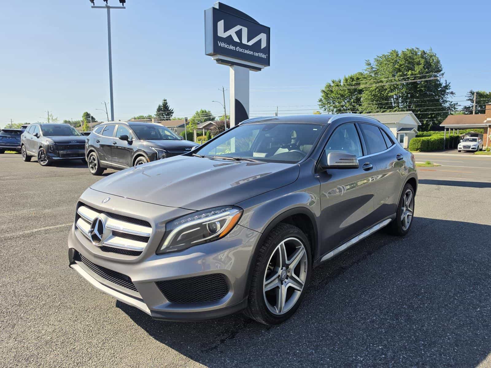 Image 1 Mercedes-Benz GLA-Class GLA250 2015