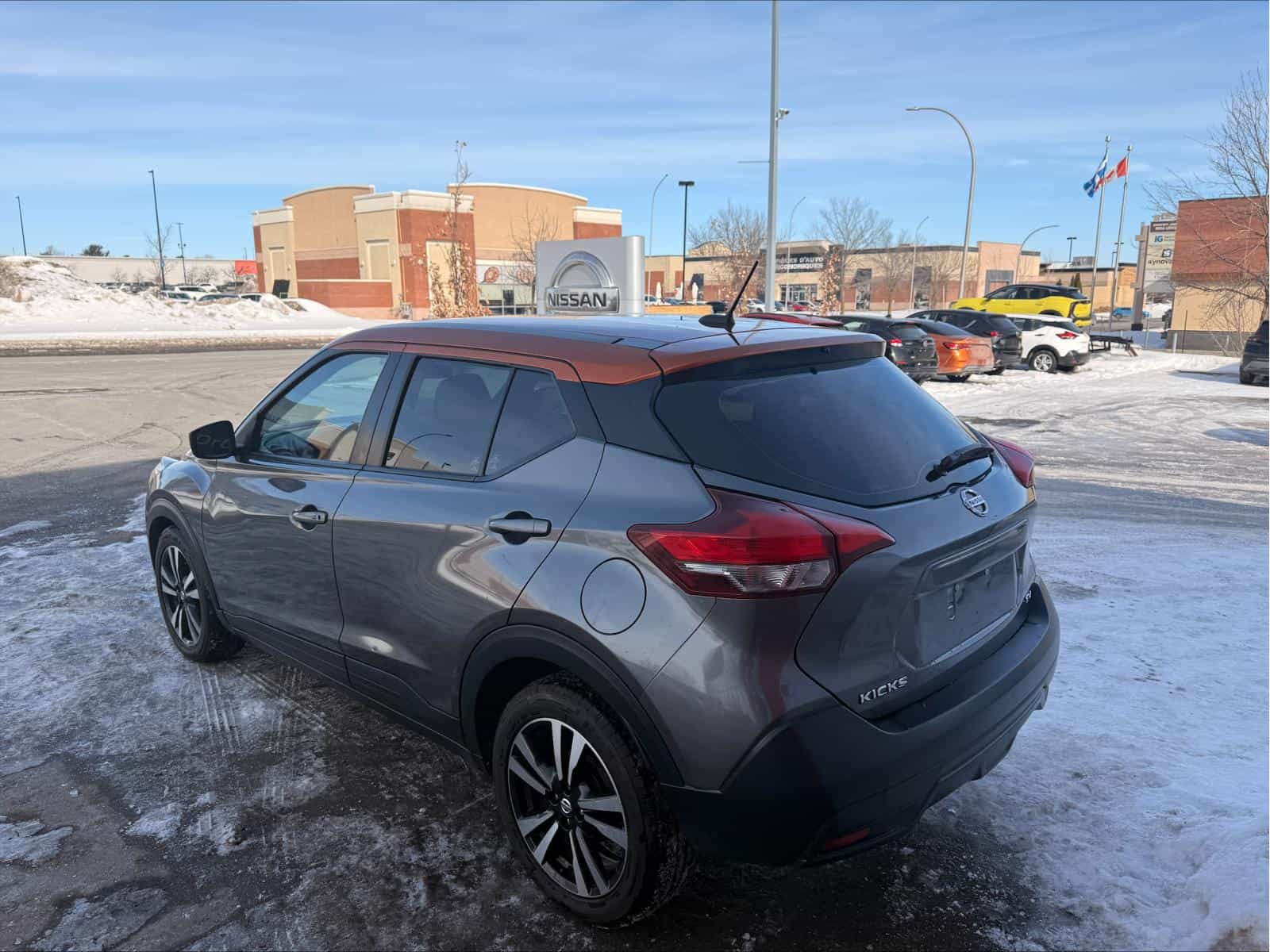 2018 Nissan Kicks SV - Image 5