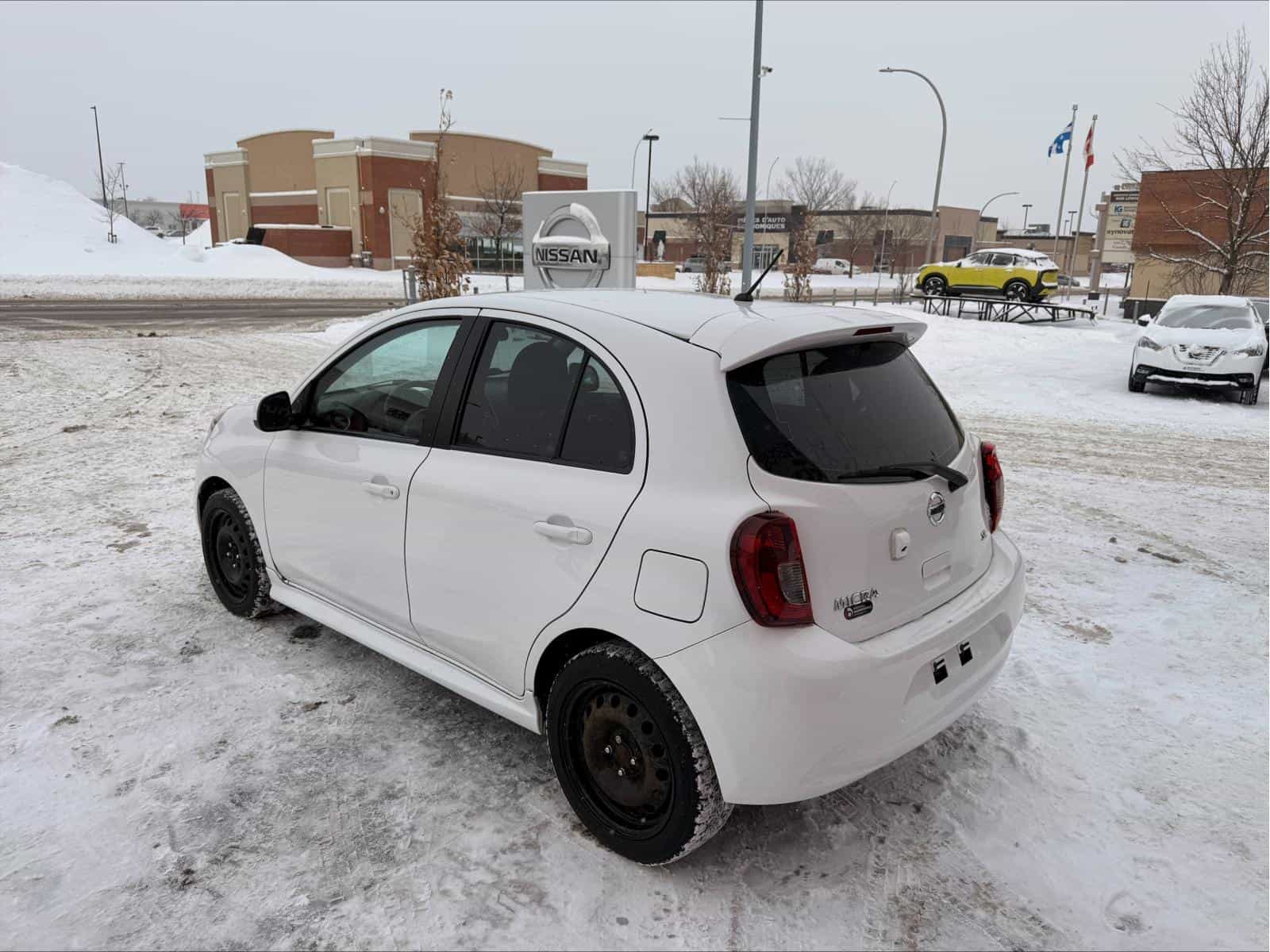 2016 Nissan Micra SR - Image 6