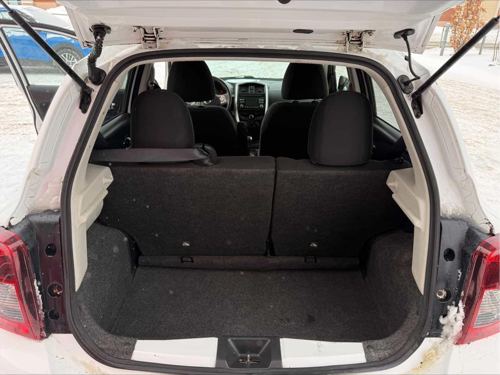 Image 8 Nissan Micra SR 2016