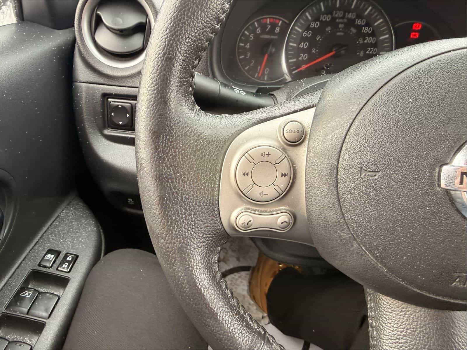 2016 Nissan Micra SR - Image 13