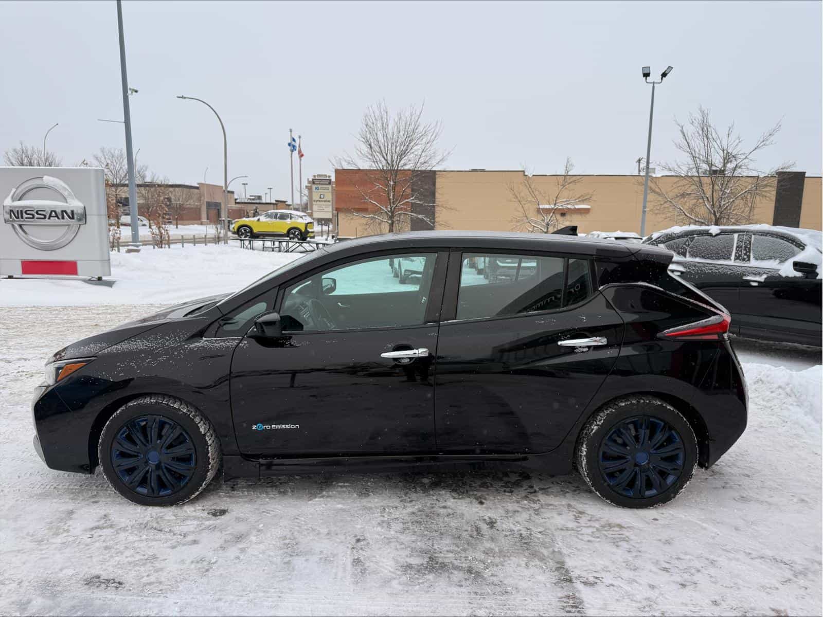 2019 Nissan Leaf SV - Image 5