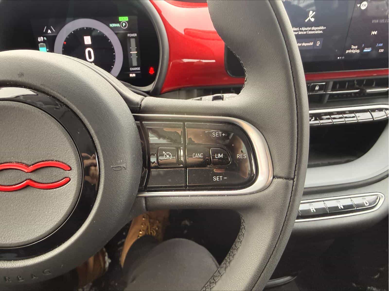 2024 Fiat 500E 500e RED - Image 14