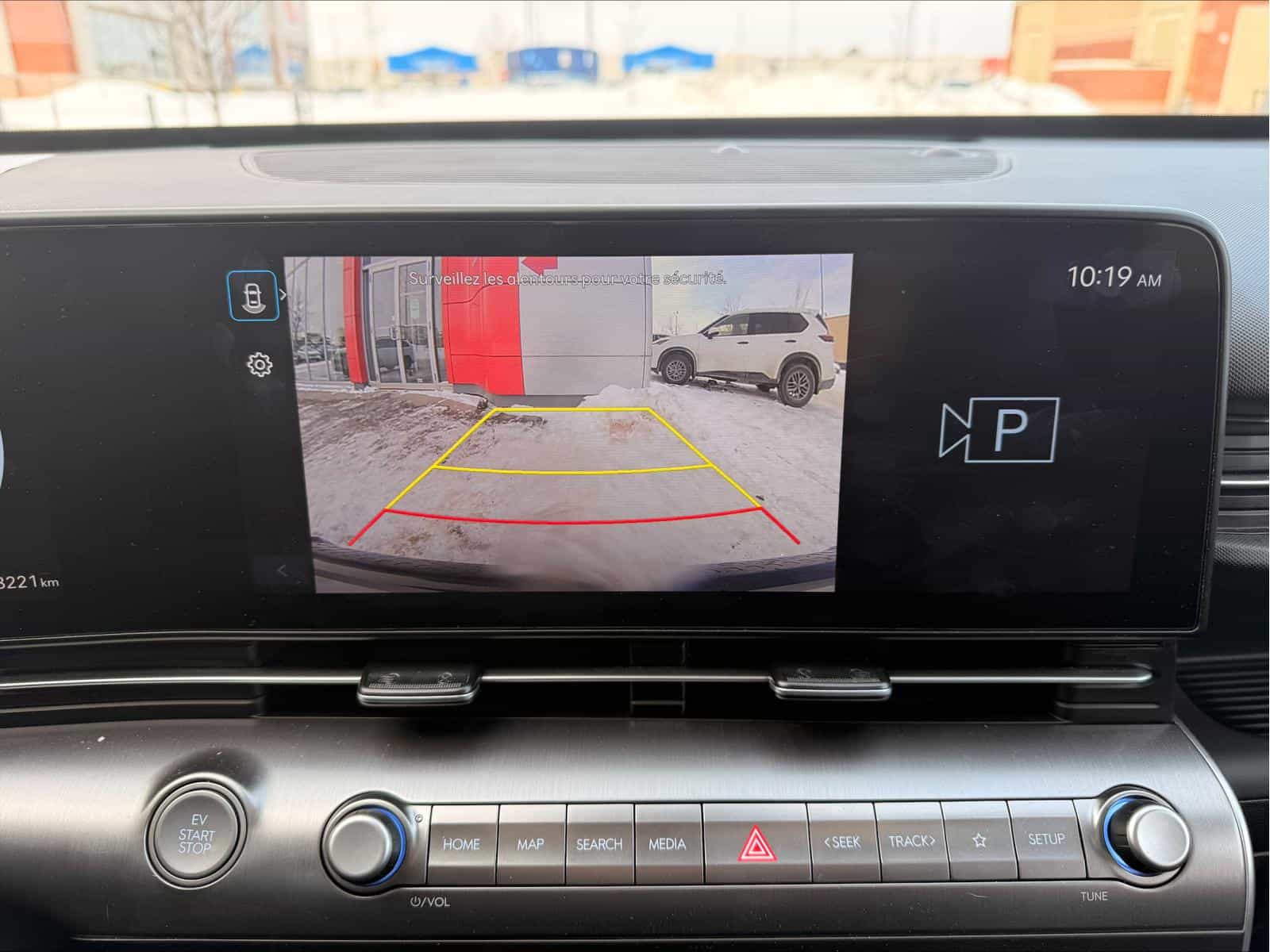 2025 Hyundai Kona EV Preferred - Image 17