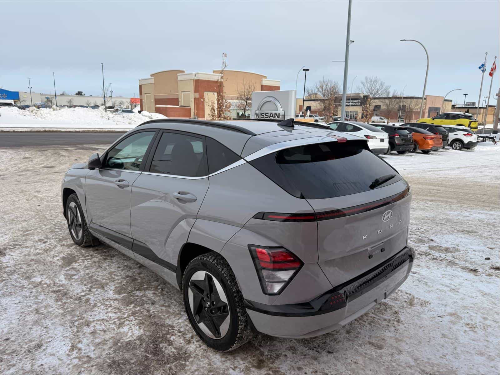 2025 Hyundai Kona EV Preferred - Image 6
