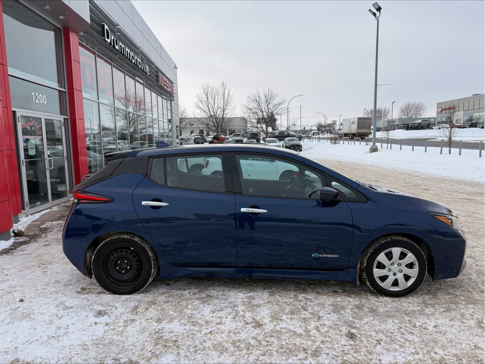2018 Nissan Leaf SL - Image 10