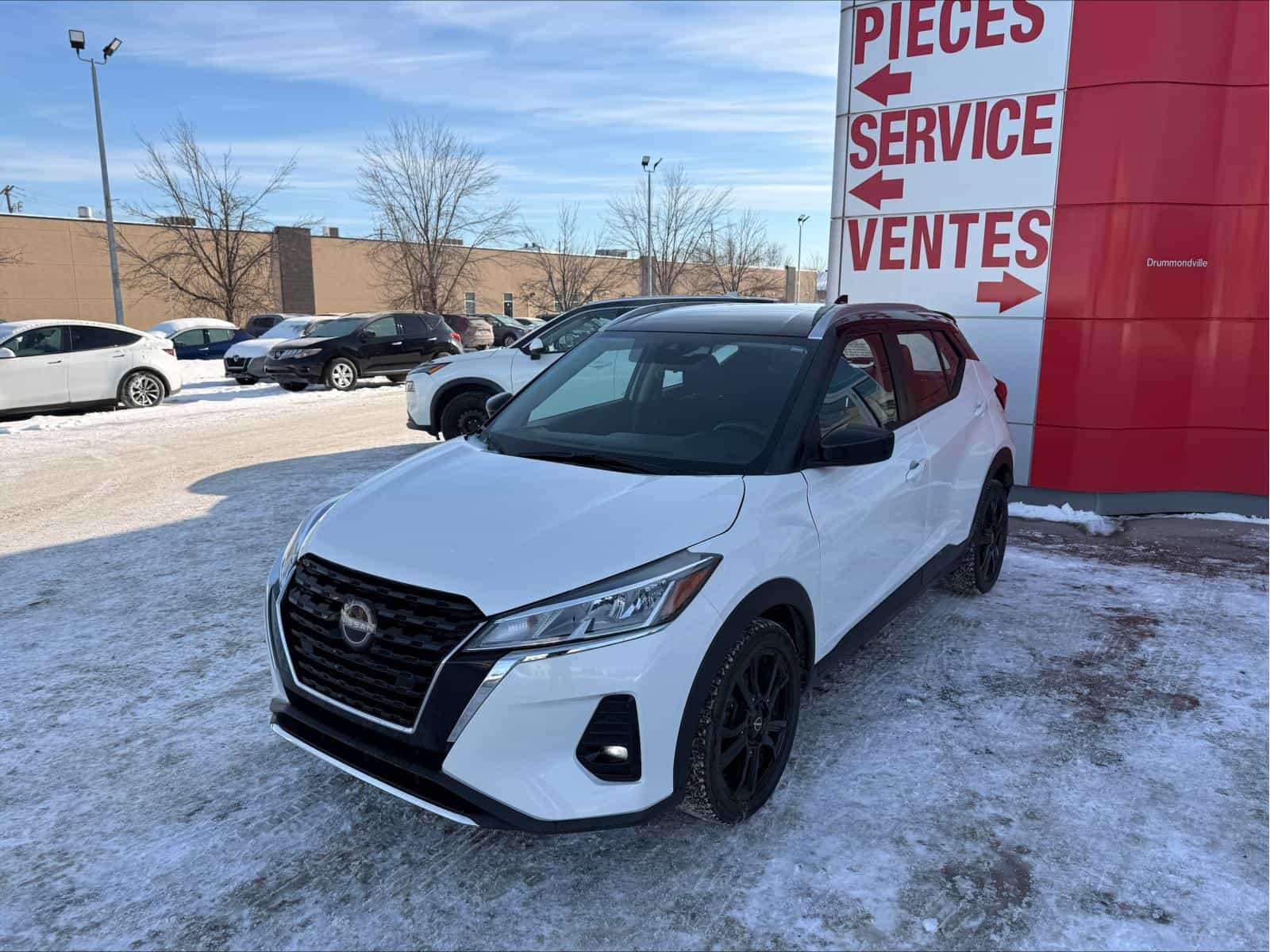 Image 4 Nissan Kicks SV 2023