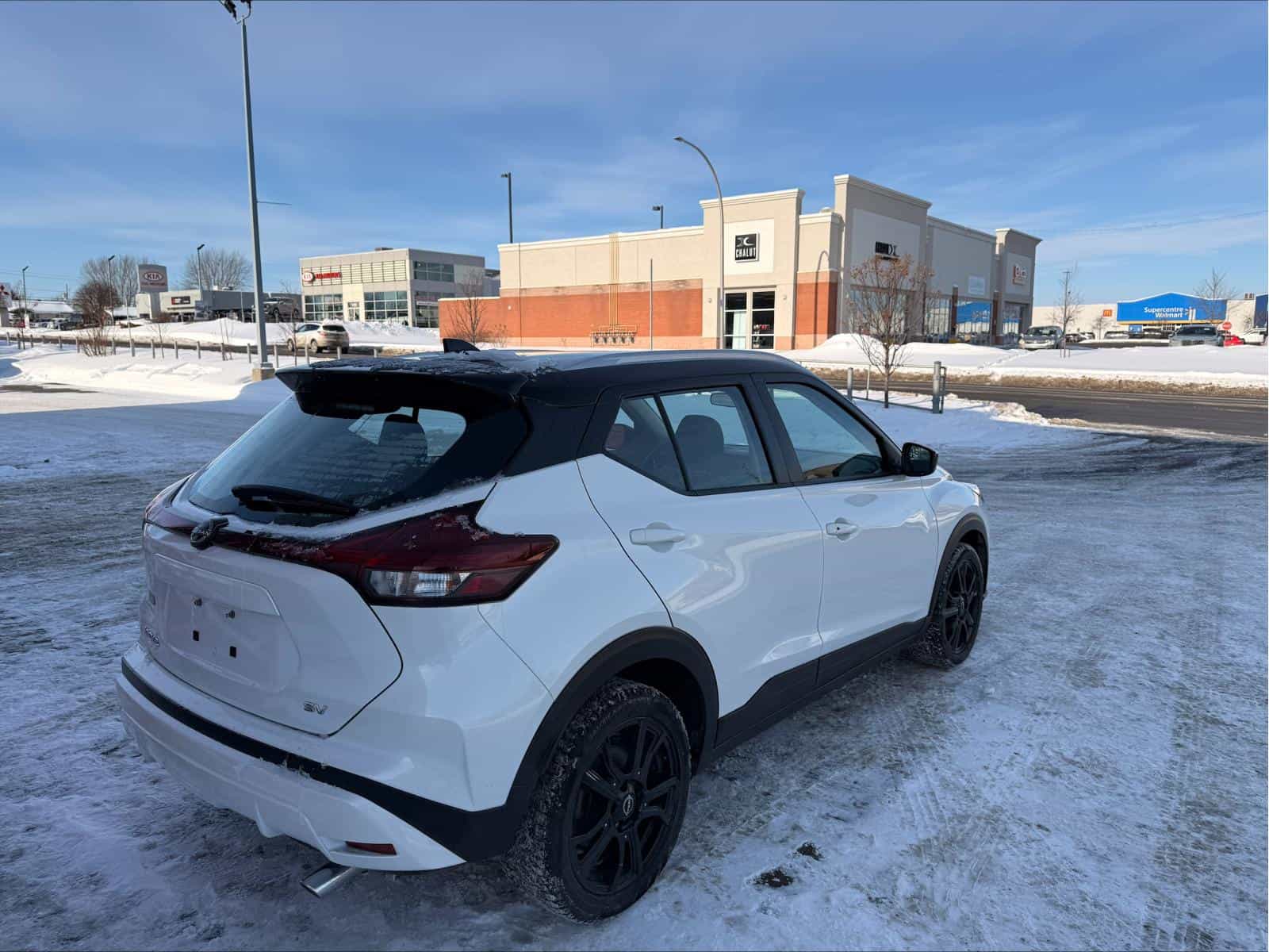 Image 7 Nissan Kicks SV 2023