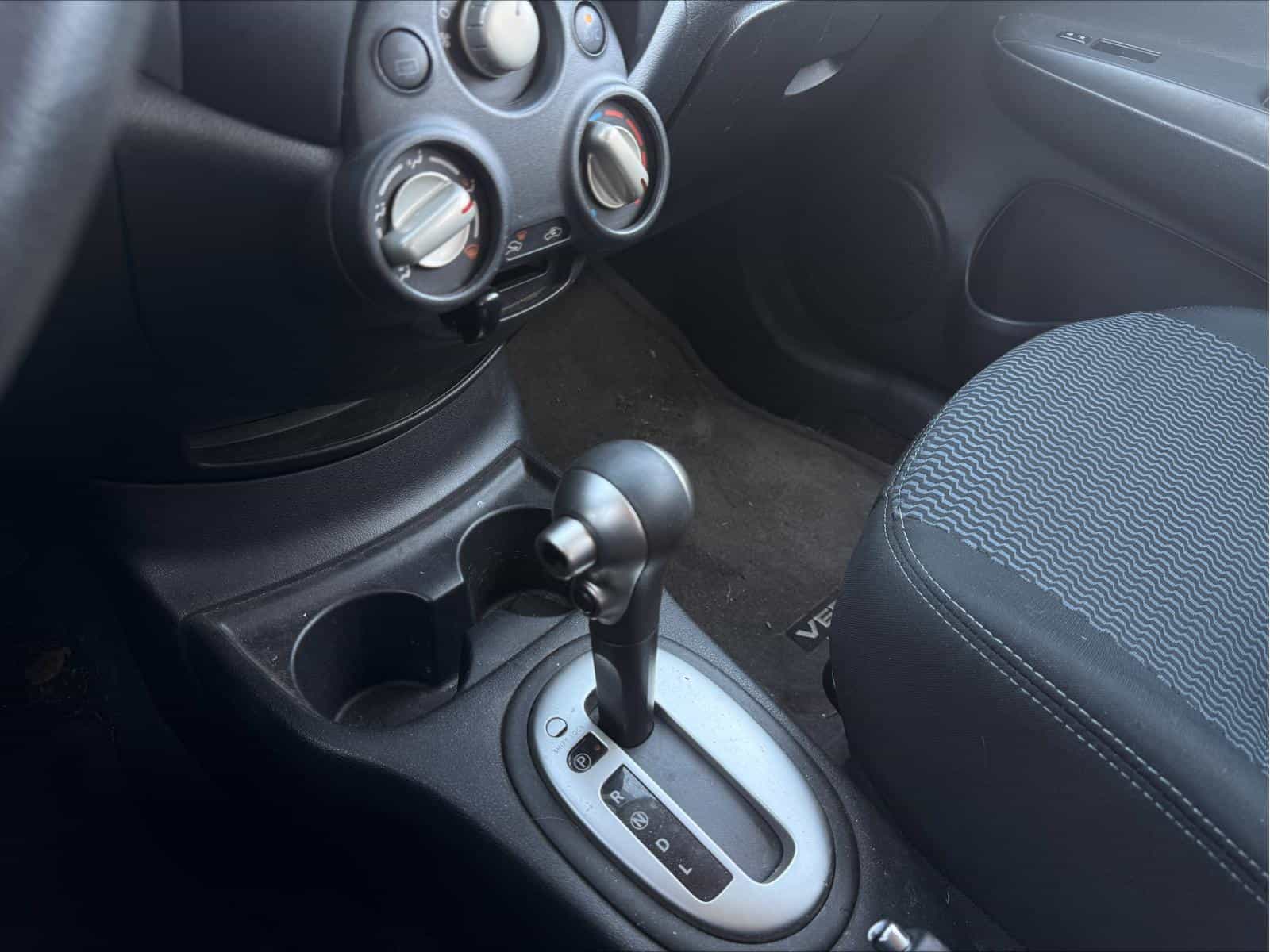 2014 Nissan Versa Note SV - Image 12