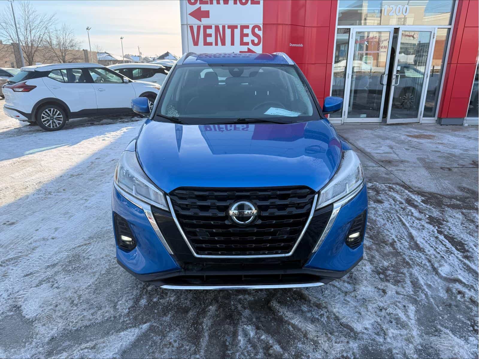 2021 Nissan Kicks SV - Image 3