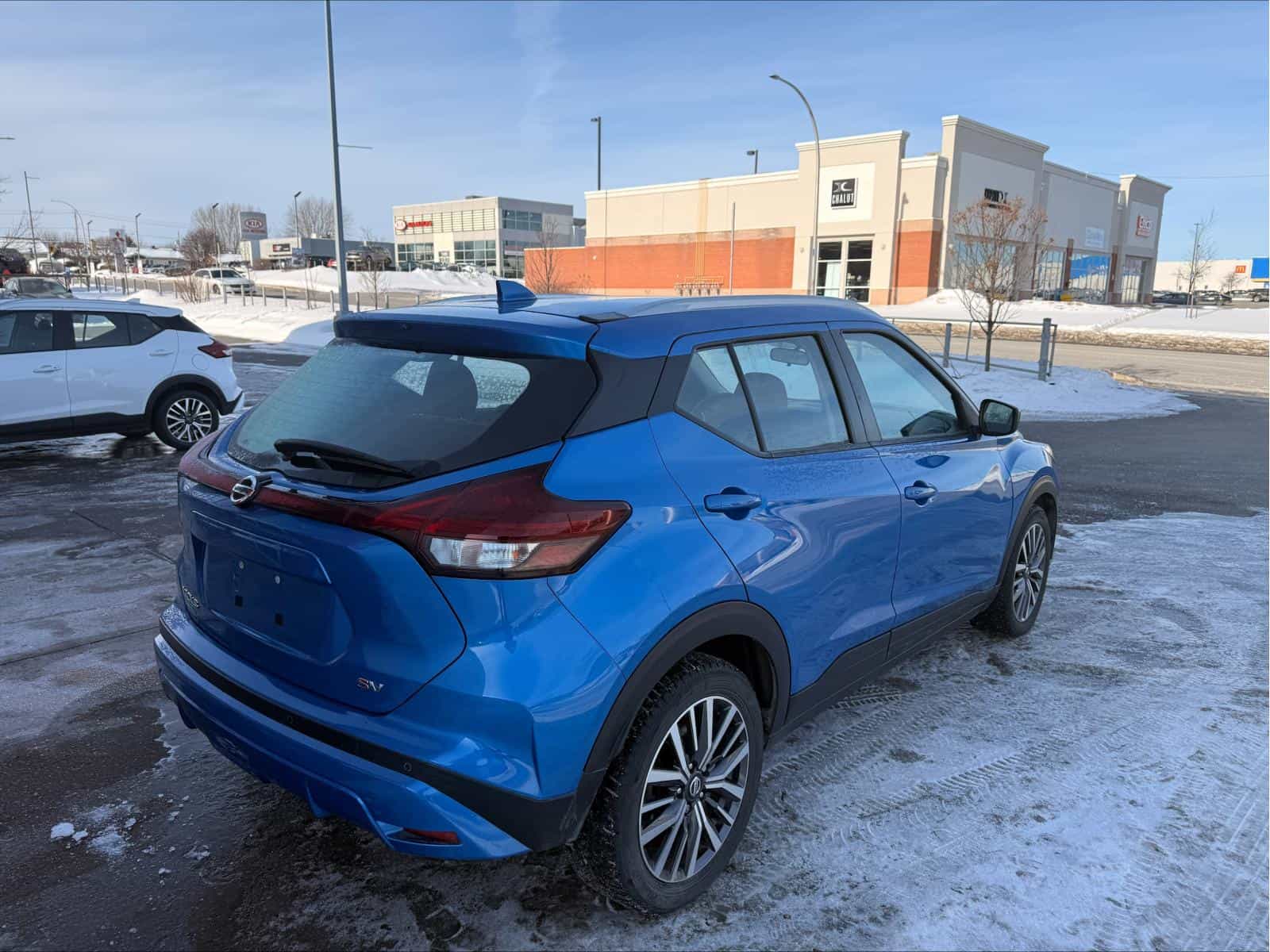 2021 Nissan Kicks SV - Image 5
